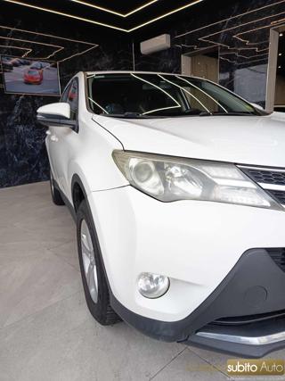 TOYOTA RAV 4 usata, con Chiusura centralizzata