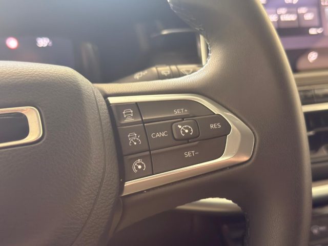 JEEP Compass usata, con Autoradio digitale