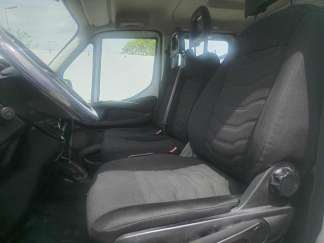 IVECO Daily usata 9