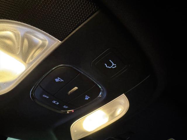 JEEP Compass usata, con USB