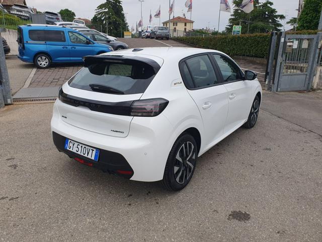 PEUGEOT 208 usata, con Boardcomputer