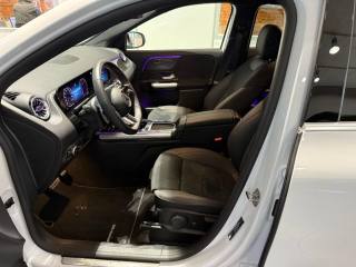 MERCEDES-BENZ GLA 200 usata, con Chiusura centralizzata