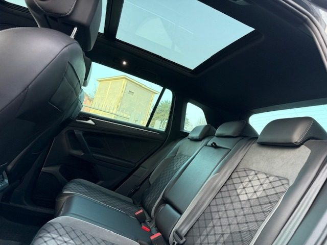 VOLKSWAGEN Tiguan usata, con Boardcomputer