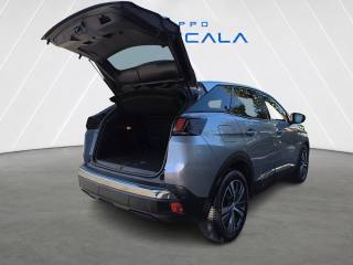 PEUGEOT 3008 usata, con Sensori di parcheggio posteriori