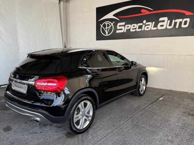 MERCEDES-BENZ GLA 200 usata, con Cerchi in lega