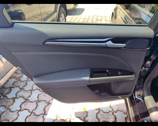 FORD Mondeo usata, con Bracciolo