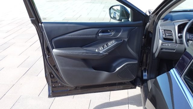 NISSAN Qashqai usata, con Climatizzatore automatico, 2 zone