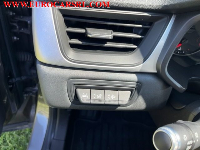 RENAULT Captur usata, con Sistema di navigazione