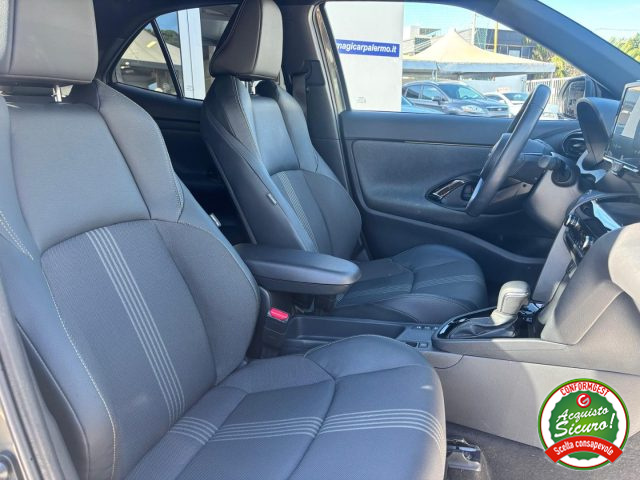 TOYOTA Yaris Cross usata, con Fendinebbia