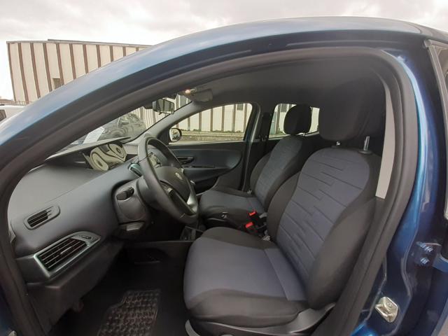 LANCIA Ypsilon usata, con Controllo trazione