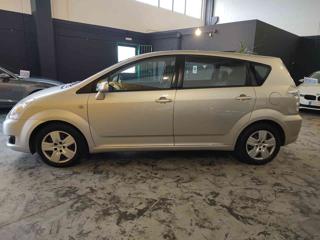 TOYOTA Corolla Verso usata, con Airbag