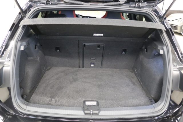 VOLKSWAGEN Golf usata, con Bracciolo