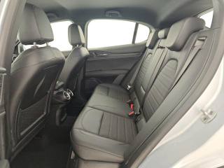 ALFA ROMEO Stelvio usata, con Volante in pelle