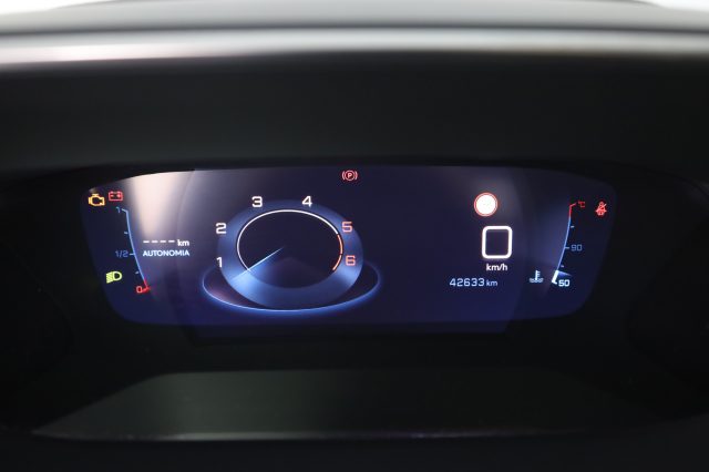 PEUGEOT 2008 usata 6