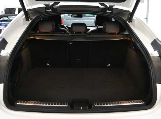 MERCEDES-BENZ GLC 200 usata, con Interni in pelle