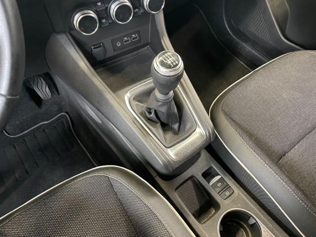 RENAULT Captur usata, con USB