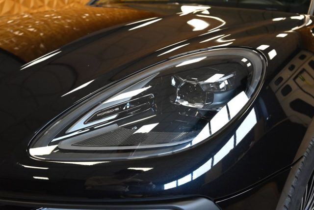 PORSCHE Macan usata 15