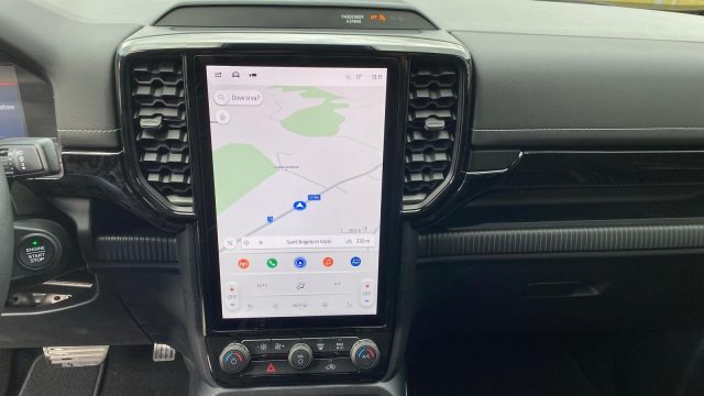 FORD Ranger usata, con Park Distance Control