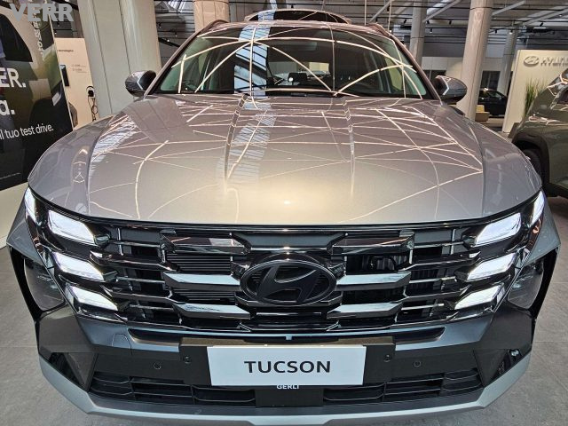 HYUNDAI Tucson usata, con Airbag laterali