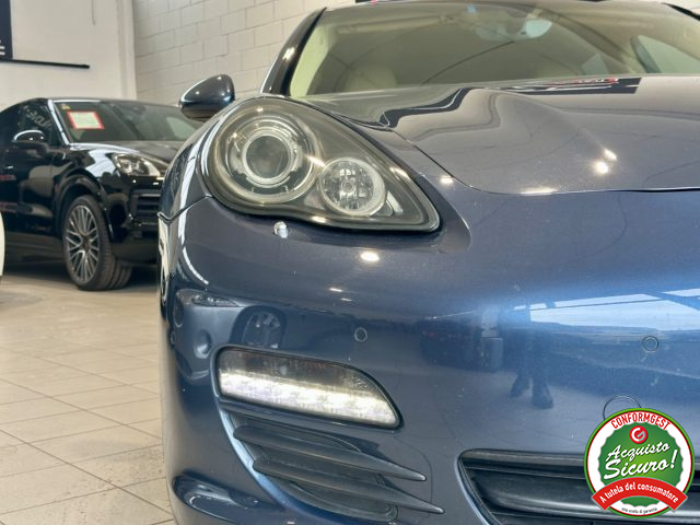 PORSCHE Panamera usata, con Autoradio
