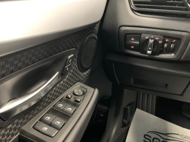 BMW 216 usata, con Bracciolo
