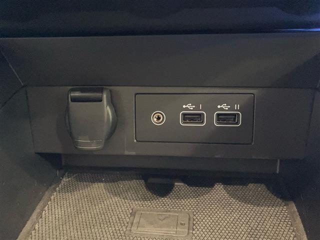 RENAULT Clio usata 21