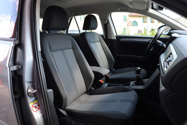 VOLKSWAGEN T-Roc usata, con ESP