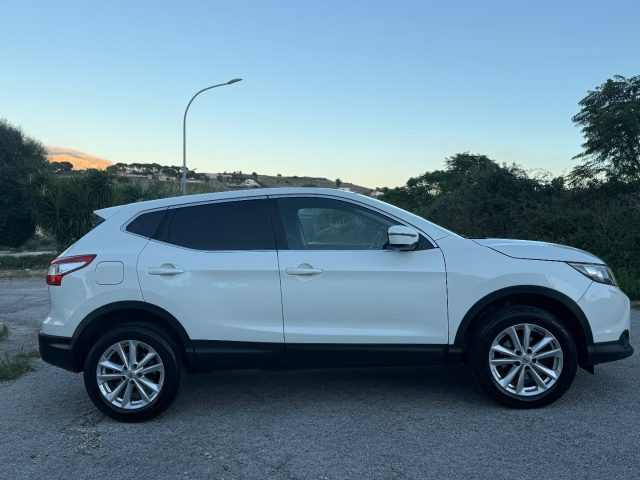 NISSAN Qashqai usata, con Alzacristalli elettrici