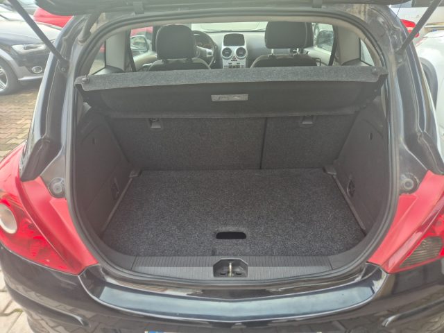 OPEL Corsa usata, con Fendinebbia