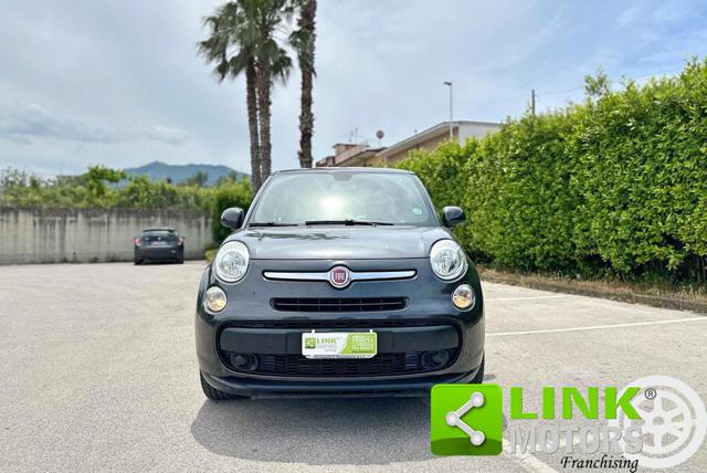 FIAT 500L usata, con USB