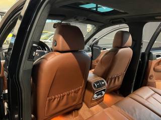 PORSCHE Cayenne usata, con Specchietti laterali elettrici