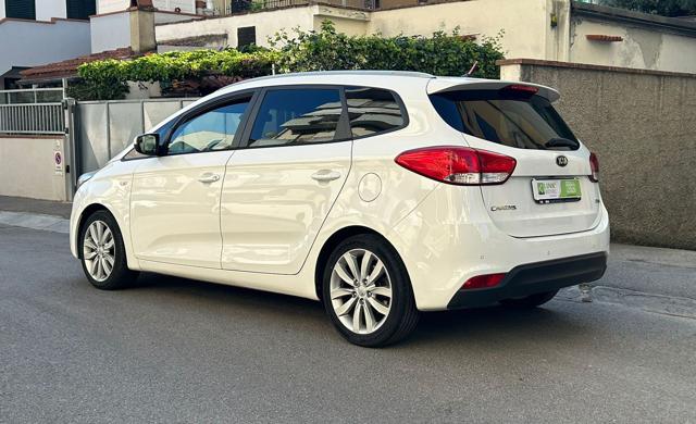 KIA Carens usata, con Autoradio
