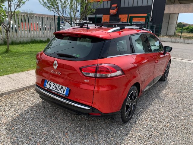 RENAULT Clio usata, con Alzacristalli elettrici