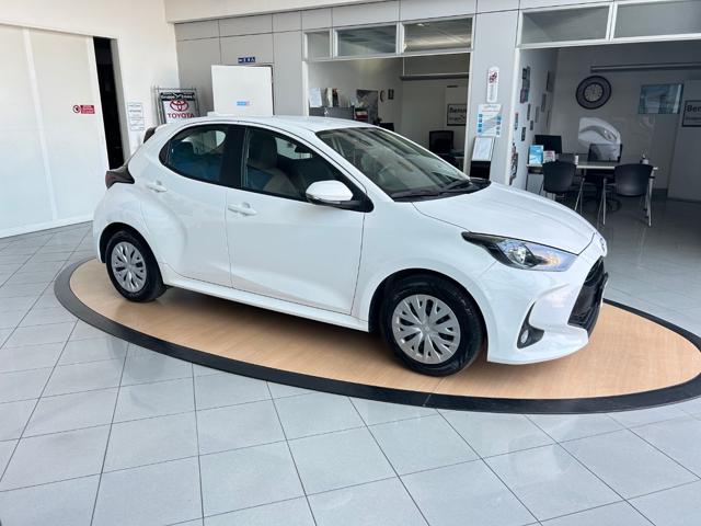 TOYOTA Yaris usata, con Airbag laterali