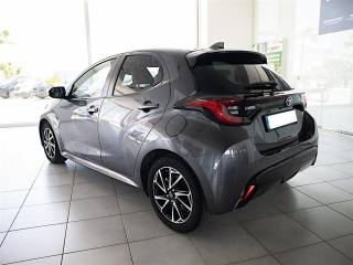 TOYOTA Yaris usata 6