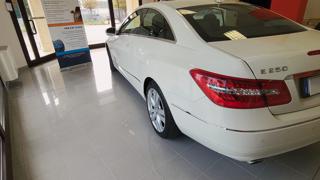 MERCEDES-BENZ E 250 usata, con Chiusura centralizzata