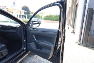 VOLKSWAGEN Taigo usata 129