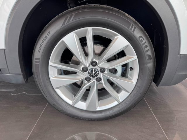 VOLKSWAGEN T-Cross usata, con Sensori di parcheggio posteriori