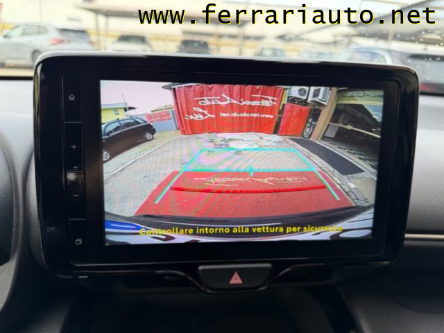 TOYOTA Yaris Cross usata, con Controllo automatico clima