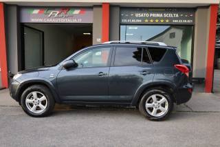TOYOTA RAV 4 usata, con Airbag