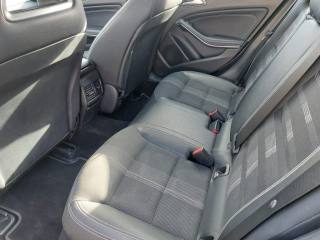 MERCEDES-BENZ GLA 200 usata 10