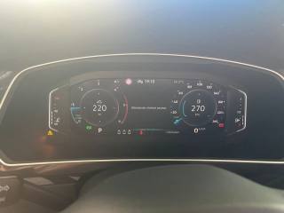 VOLKSWAGEN Tiguan usata, con Bracciolo