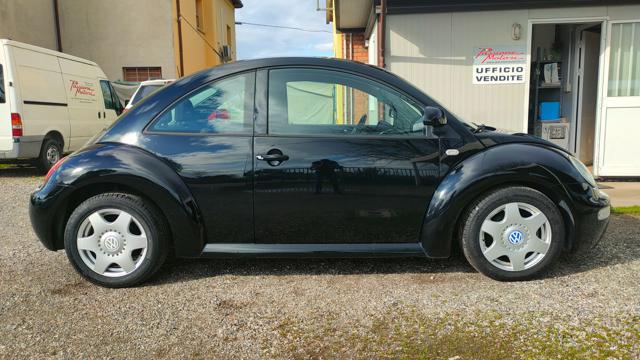 VOLKSWAGEN New Beetle usata, con Airbag