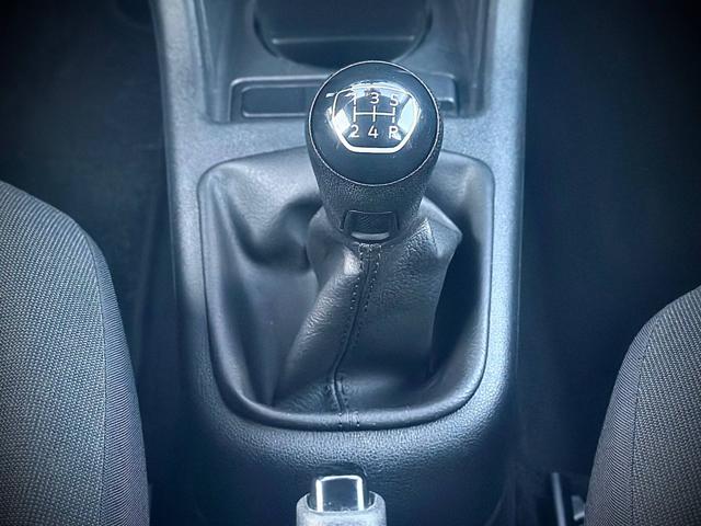 VOLKSWAGEN up! usata, con Telecamera per parcheggio assistito