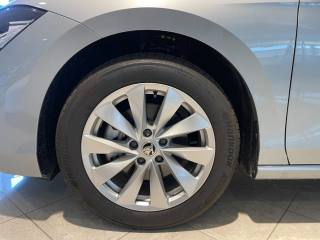 SKODA Superb usata, con Sedili riscaldati