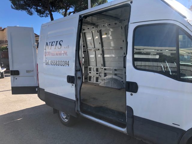 IVECO Daily usata 7