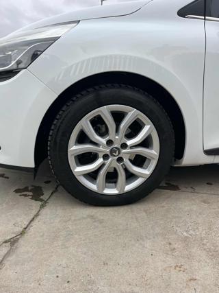 RENAULT Clio usata, con Airbag laterali