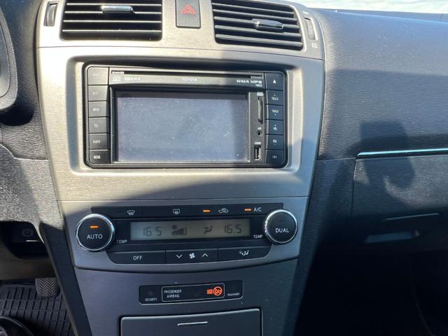 TOYOTA Avensis usata, con ESP