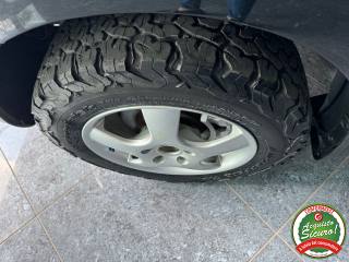 DAIHATSU Terios usata, con Hill holder