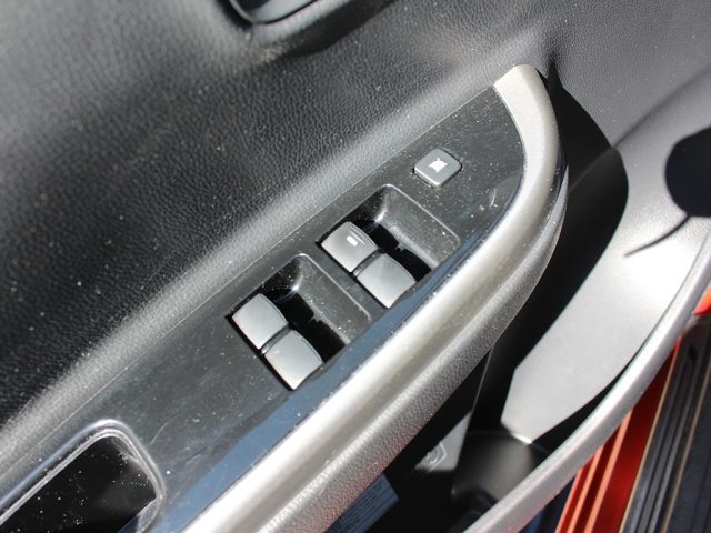 MITSUBISHI L200 usata, con Luci diurne LED